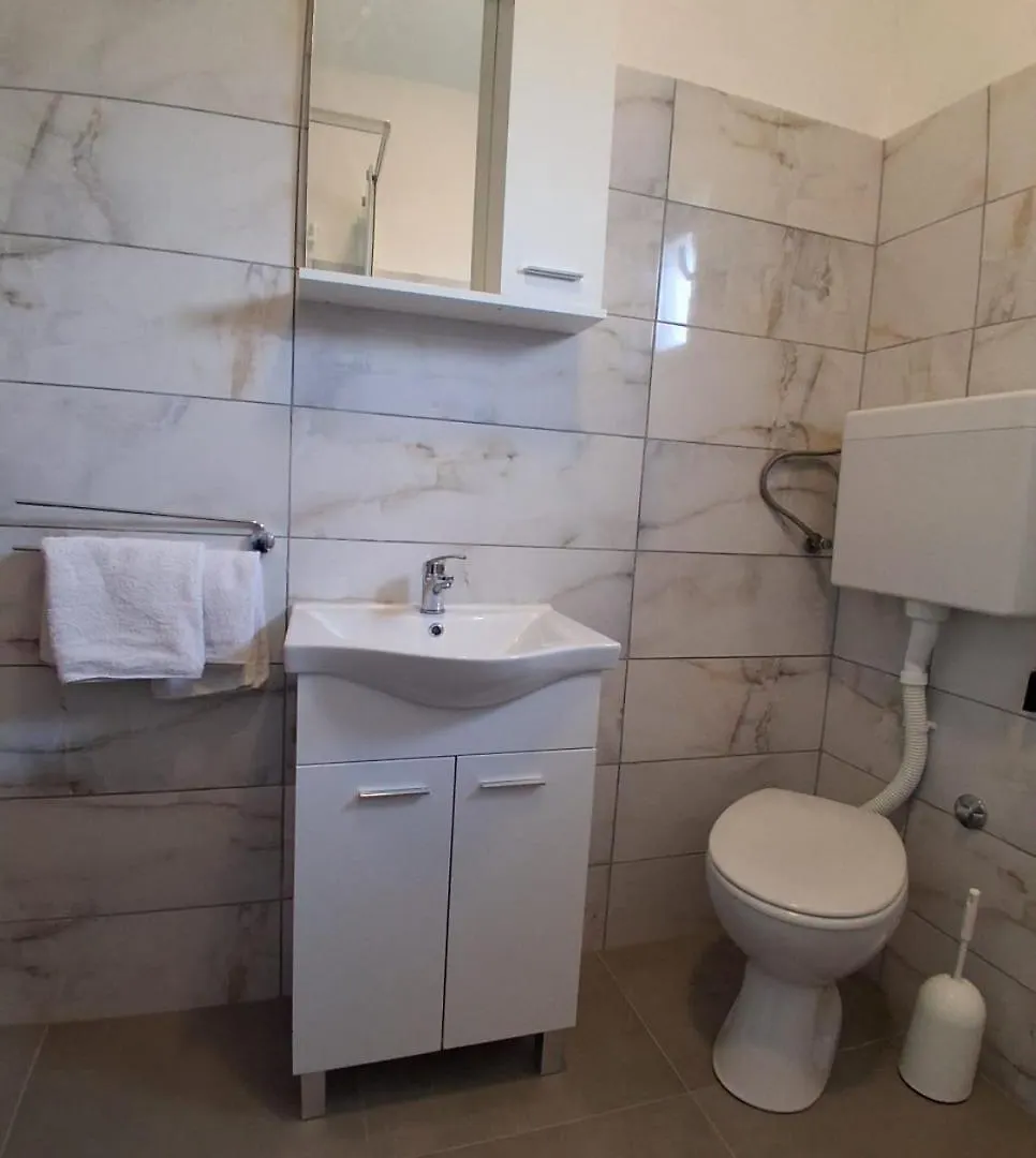 ביבינייה Apartments And Rooms Nediljko