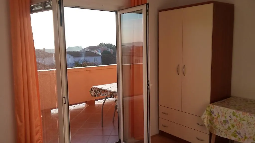 ביבינייה Apartments And Rooms Nediljko קרואטיה