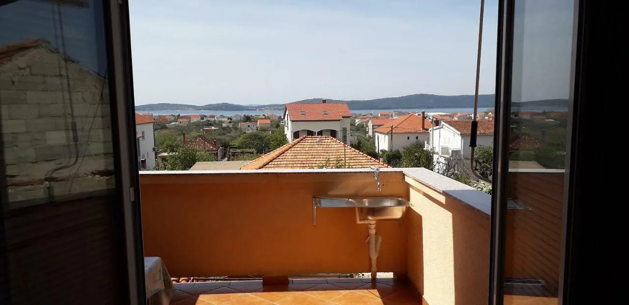 ביבינייה Apartments And Rooms Nediljko