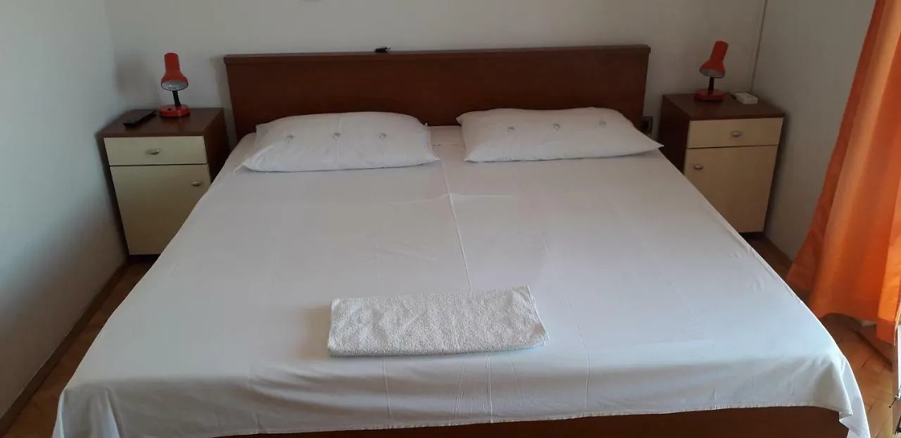 ביבינייה Apartments And Rooms Nediljko