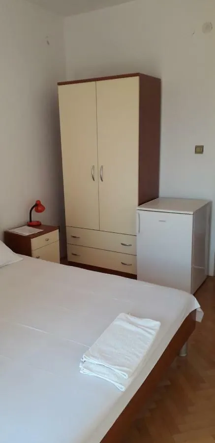ביבינייה Apartments And Rooms Nediljko